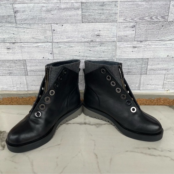 United Nude "Mickey" moto booties size
37/6.5 - Picture 3 of 11